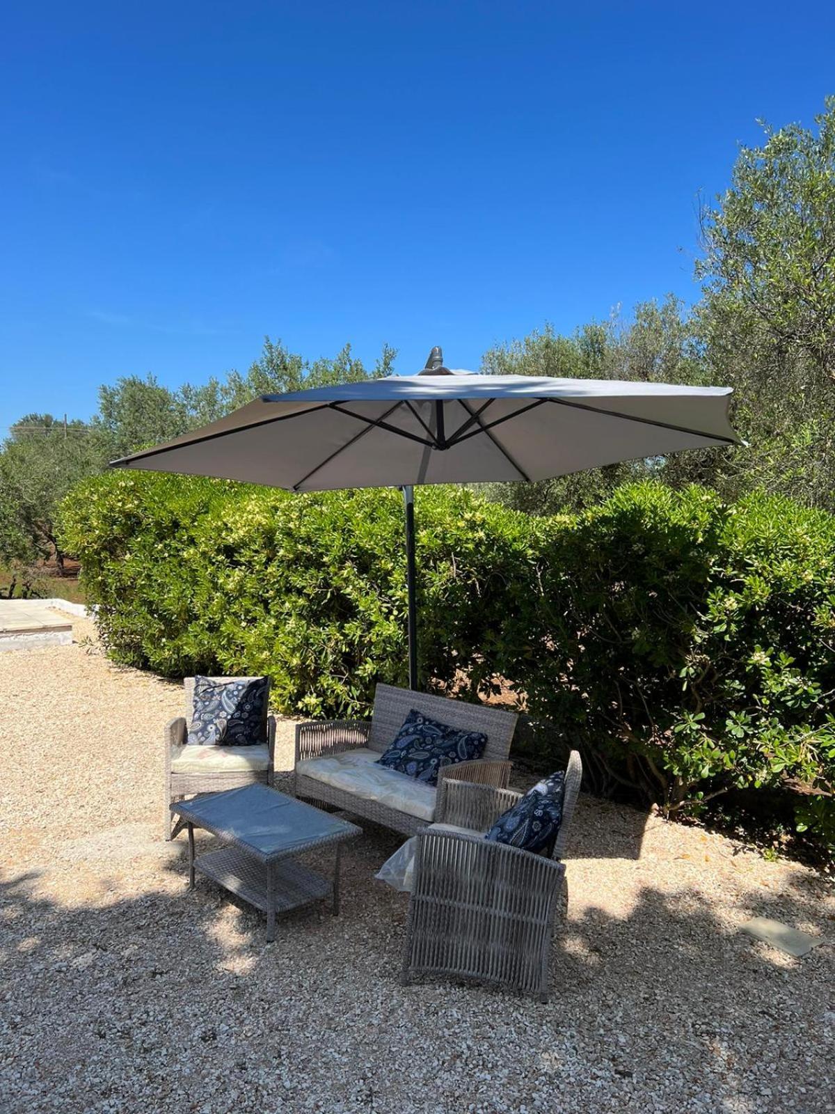 Trullo La Quercia Βίλα Ostuni Εξωτερικό φωτογραφία