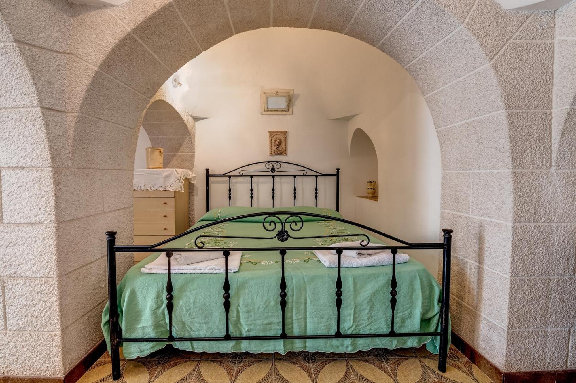 Trullo La Quercia Βίλα Ostuni Εξωτερικό φωτογραφία