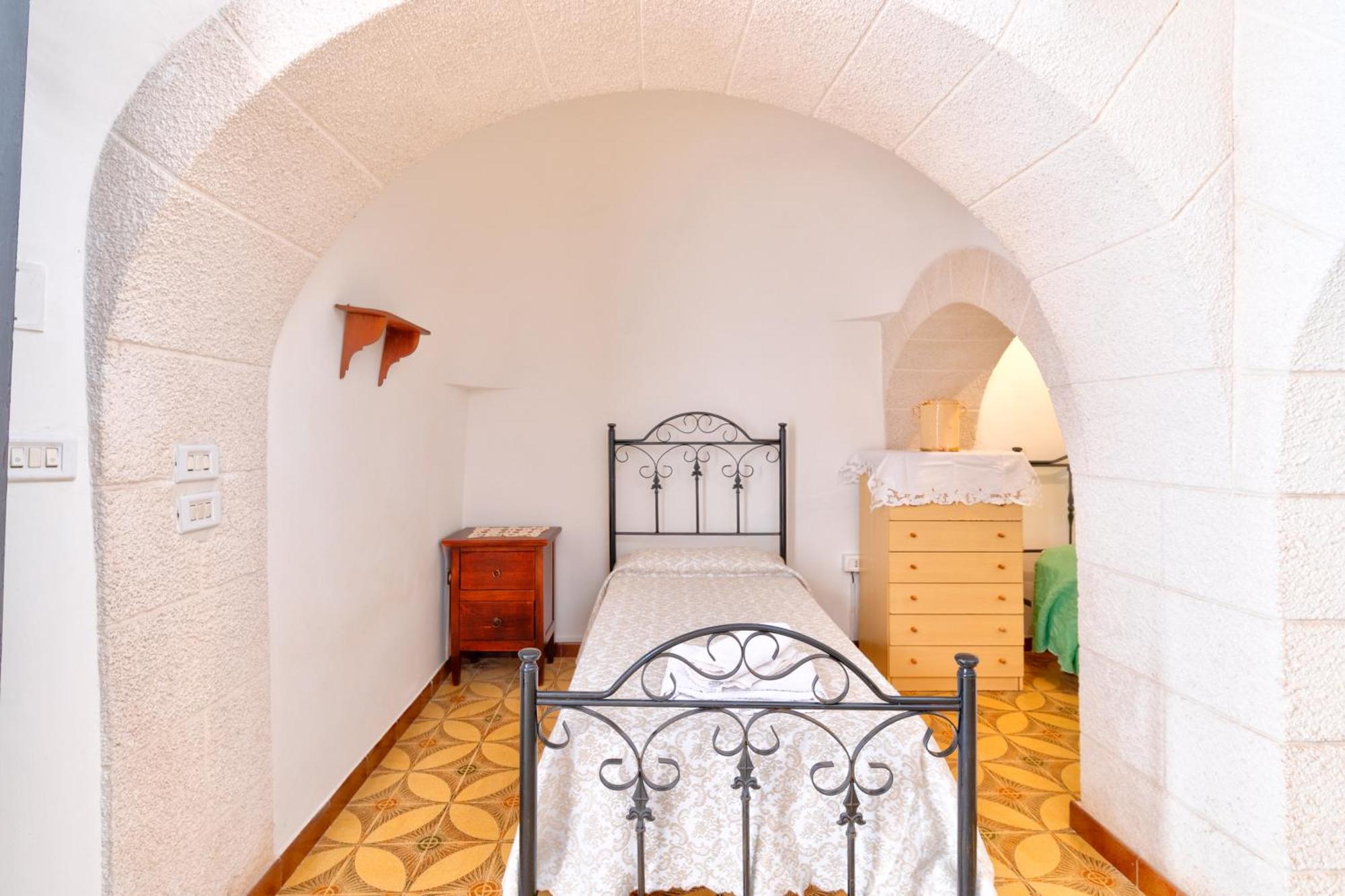 Trullo La Quercia Βίλα Ostuni Εξωτερικό φωτογραφία